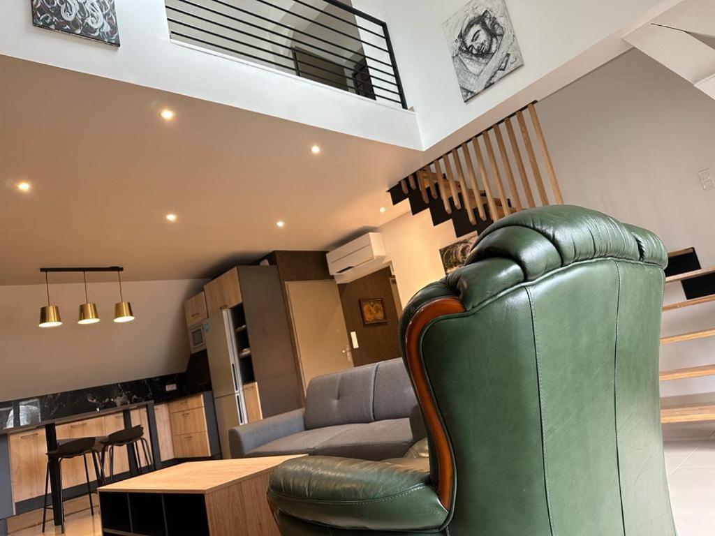Spacious Flat Close To The Railway Station Troyes Værelse billede