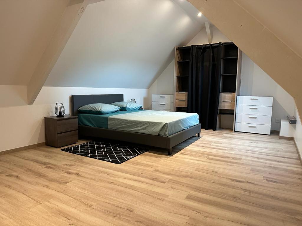 Spacious Flat Close To The Railway Station Troyes Værelse billede